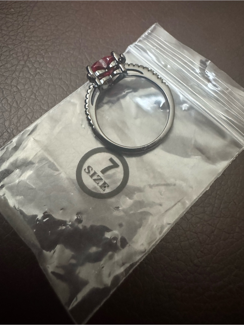 NWT Black with Red Heart Devil Horn Ring, Size 7 - Picture 4 of 5